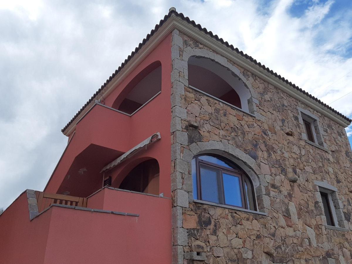 Suaredda San Teodoro Lägenhet San Teodoro  Exteriör bild