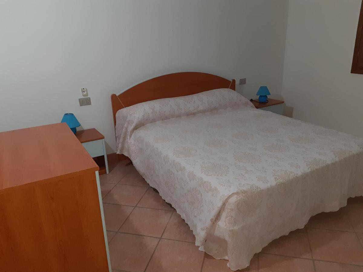 Suaredda San Teodoro Lägenhet San Teodoro  Exteriör bild